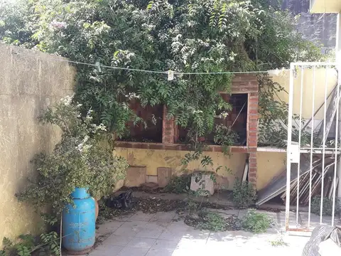 Avenida 137 1500, Piso PB