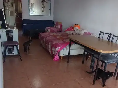 Depto Tipo Casa en Venta en Moron, USD 39.900