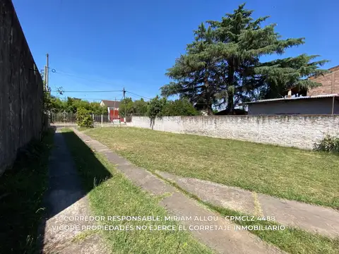 Casa 4 ambientes con 1 baño