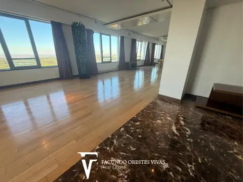 Azucena Villaflor  al 600