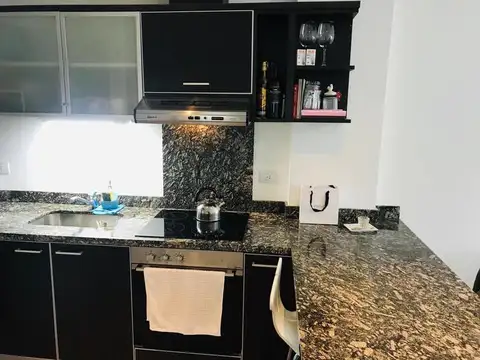 Departamento en Alquiler en Lomas de Zamora, $ 450.000