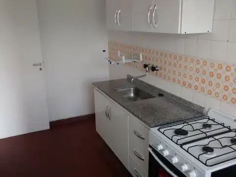 Padilla 700, Piso 1