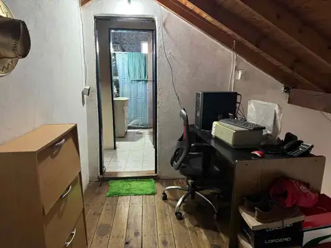 Joaquin V, Gonzalez 2700