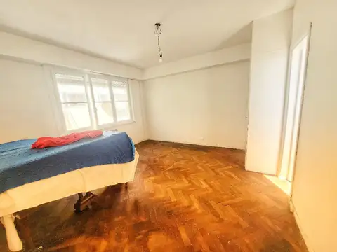 Avenida Caseros 2900, Piso 7