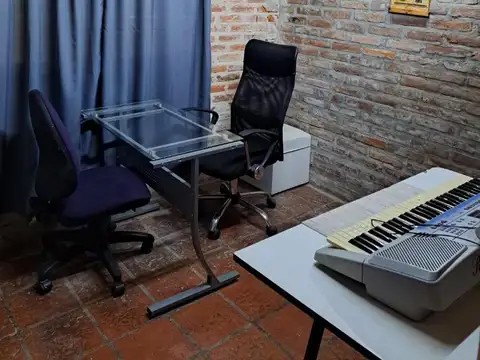 Oficina 2 ambientes con 1 baño