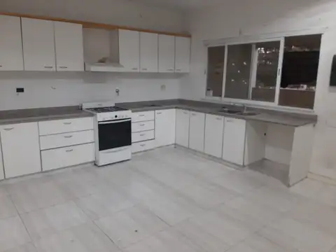 Oficina en Alquiler en Loma Verde, Partido de Escobar