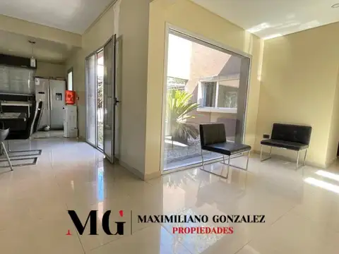 Casa en Alquiler de 3 dormitorios