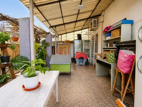Casa 3 ambientes con 1 baño