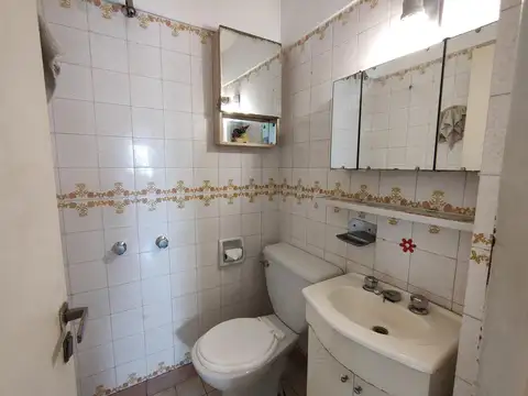 Departamento 4 ambientes con 2 baños