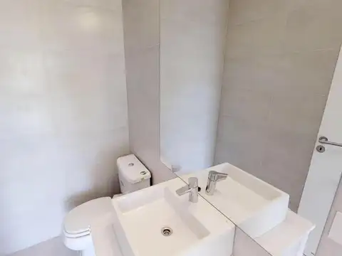Departamento 3 ambientes con 2 baños