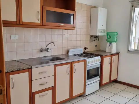 Departamento en Alquiler con 1 cocheras