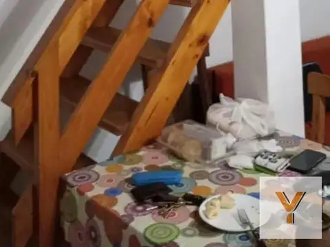 Depto Tipo Casa en Venta con 1 cocheras