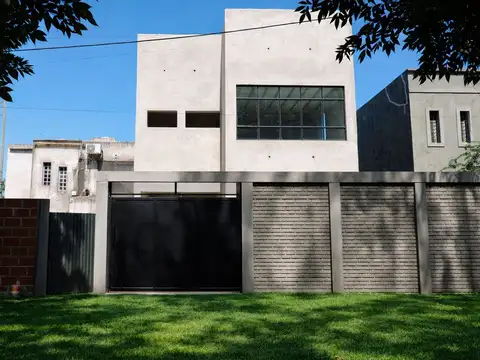 136 e/ 427 y 428 5000