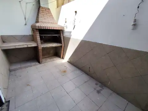 Depto Tipo Casa en Alquiler de 3 dormitorios
