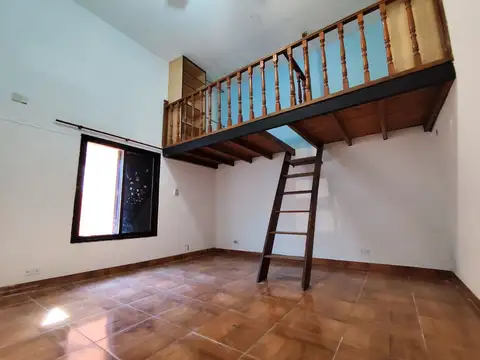 Depto Tipo Casa en Alquiler 36 años
