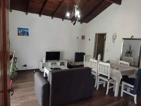 Casa en Venta en La Plata [Cod: ]