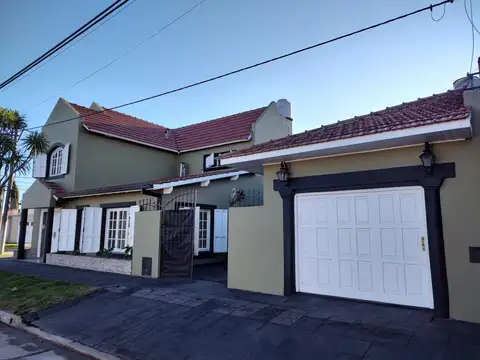 Casa en Venta en Necochea, USD 180.000