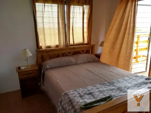 Casa en venta - 3 Dormitorios 2 Baños - Mar del Sur