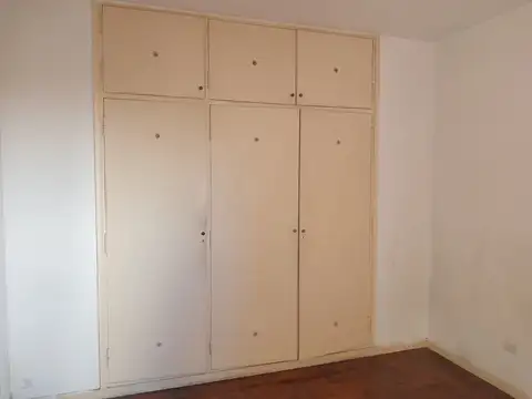 Ramon Falcón 2800, Piso 3