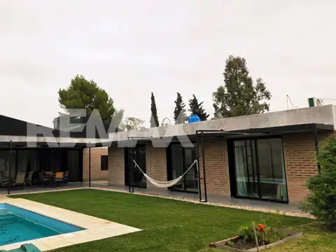 Casa en Venta en Neuquen, Confluencia