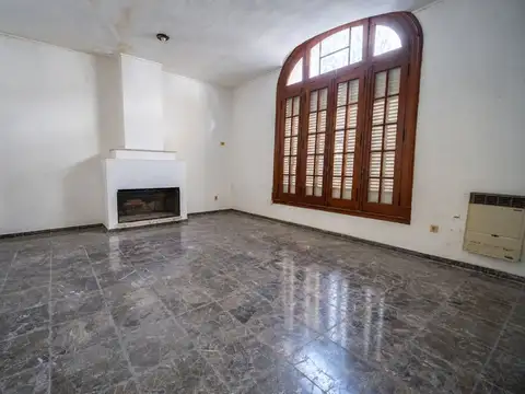 CASA ALQUILER LA PLATA COMERCIAL 10 AMBIENTES
