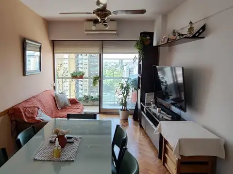 Departamento en Monte Castro