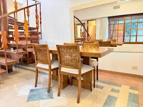 Casa en Venta en Mataderos, USD 315.000