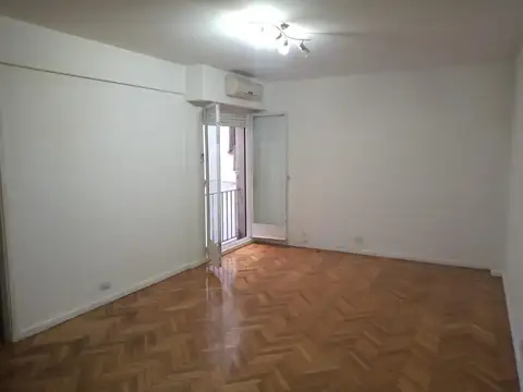 Av. Santa Fe al 3900