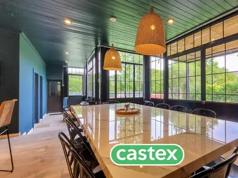 Casa 5 ambientes con 3 baños