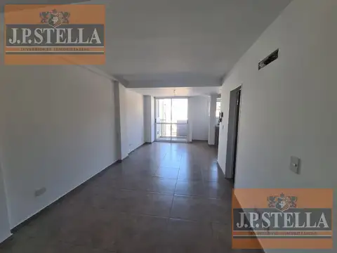 Dpto 2 Amb. 43 m²  al Frente c/ Renta - Ideal Inversor - S.Justo (Ctro)