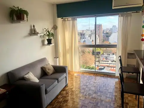 14 De Julio 1300, Piso 13