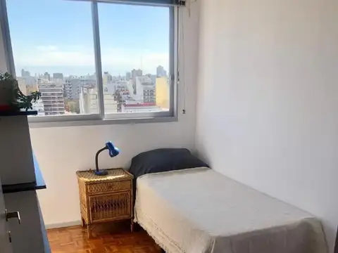 14 De Julio 1300, Piso 13