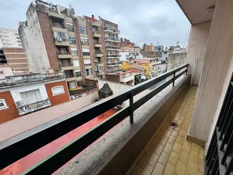 Departamento en Venta de 6 ambientes