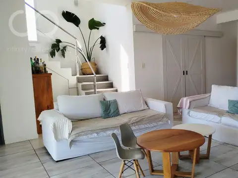 Alquiler Excelente Casa Pilar del Este Barrio San Alfonso - Para Disfrutar !!