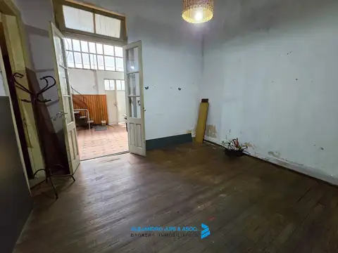 Depto Tipo Casa en Venta al Este