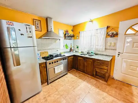 Casa en Venta en Paso del Rey, USD 185.000