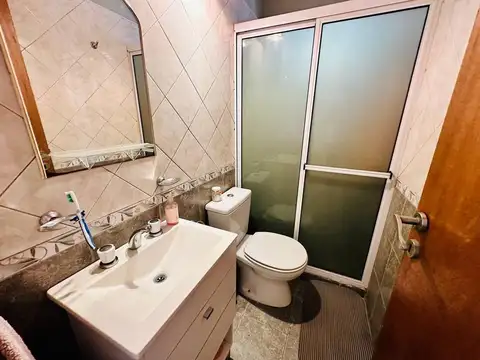 OPORTUNIDAD VENTA CASA DE 4 AMBIENTES EN PASO DEL REY MORENO