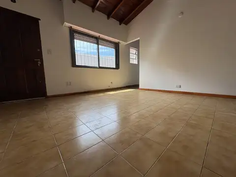 Depto Tipo Casa en Alquiler 10 años