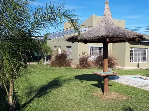 Casa en Roldan - Barrio abierto Las Acequias