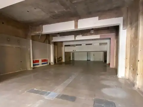 GRAN LOCAL EN ALQUILER EN EL CENTRO DE POSADAS