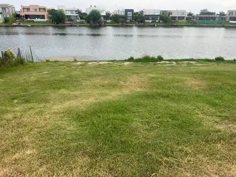 Terreno en Venta en Puertos - Barrio Vistas, USD 210.000