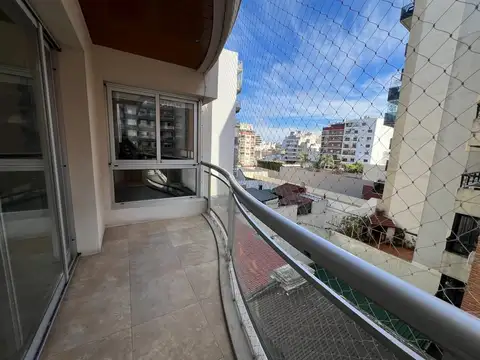 Departamento en Alquiler en Parque Rivadavia, $ 1.100.000
