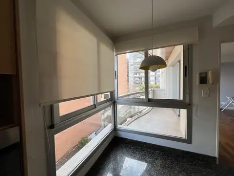 Departamento en Alquiler con 1 cocheras