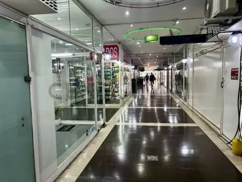 VENTA LOCAL COMERCIAL APTO CREDITO EN GALERIA PATAGONIA AV. CORRIENTES