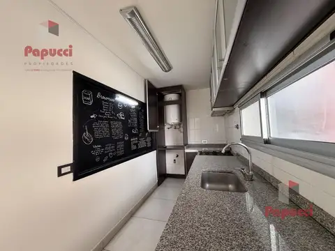 Departamento en Alquiler con 1 cocheras