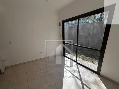 Casa 3 ambientes con 2 baños