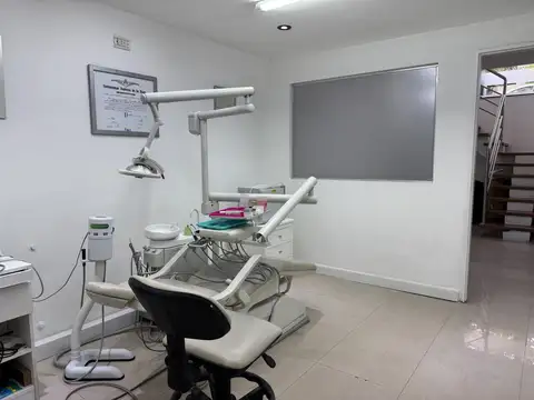 LOCAL EN VENTA, EN ZONA NORTE AL FRENTE 12 e/ 34 y 35 LA PLATA