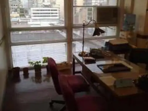 Oficina en Venta 40 años