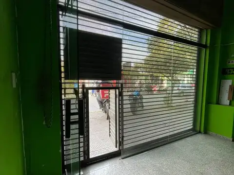 Avenida Hipolito Yrigoen340