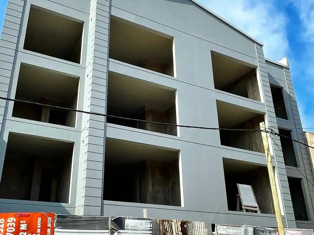 Florencio Varela 2800 - Entrega Mayo 2024